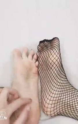 足控福利视频 初见V18[368X480 4分59秒]_丽丝库