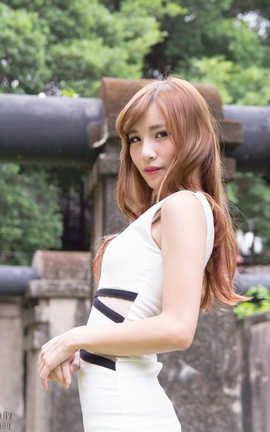 台湾网美 Wangmei [外拍] 水博館外拍 MD林佩佩(酪梨)#0101_丽丝库