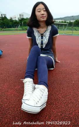 站前女神 恋足美腿棉袜女神级摄影套图 050_丽丝库