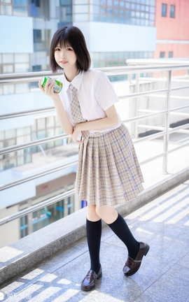 兔玩映画 C18.002 教室走廊外的JK_丽丝库