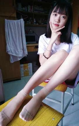 蕾蕾短丝套图-红萍_丽丝库